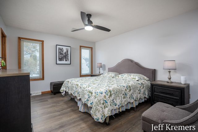 2713 Gullmont Drive Sw, City Of Wyoming, MI 49418