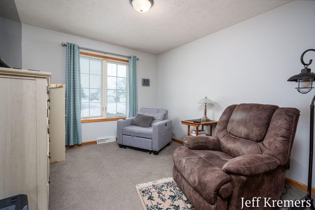 2713 Gullmont Drive Sw, City Of Wyoming, MI 49418