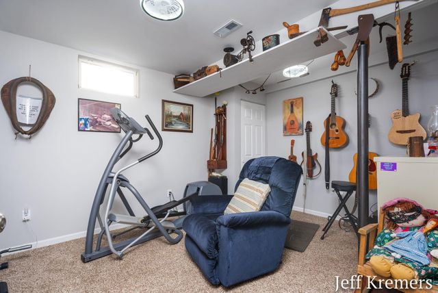 2713 Gullmont Drive Sw, City Of Wyoming, MI 49418