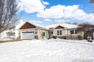 2713 Gullmont Drive Sw, City Of Wyoming, MI 49418