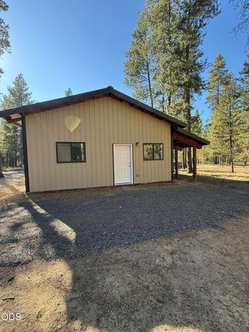 52318 Dustan Road, La Pine, OR 97739