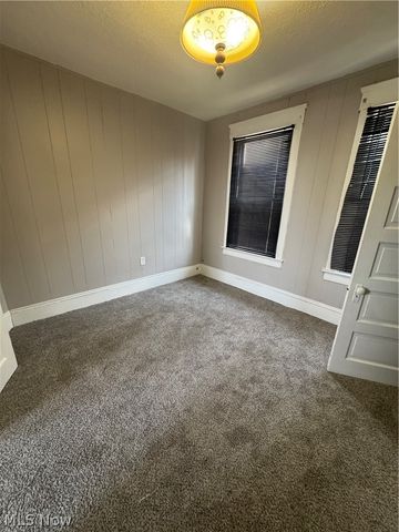 9316 Raymond Avenue, Cleveland, OH 44104