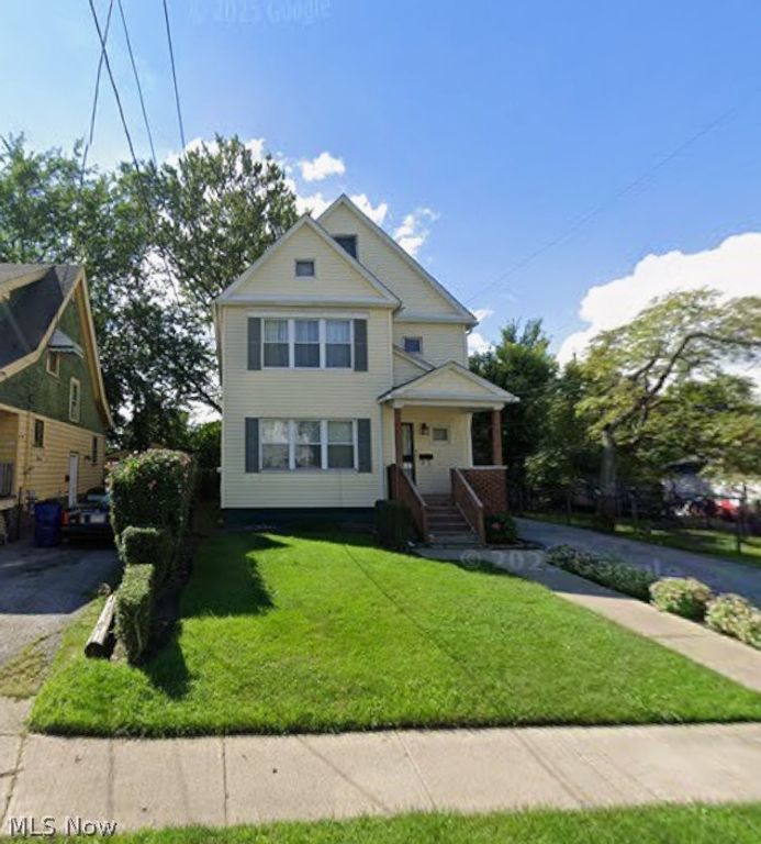 9316 Raymond Avenue, Cleveland, OH 44104