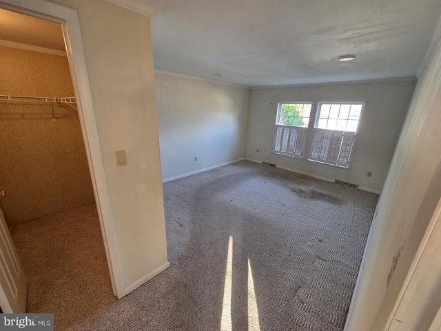 24 SHAGBARK CT E, Harleysville, PA 19438