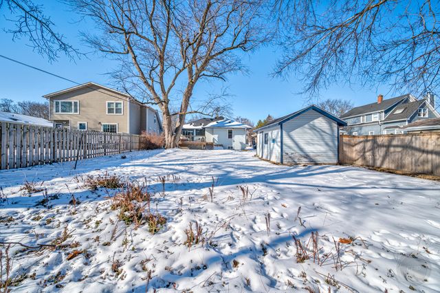 731 Western Avenue, Glen Ellyn, IL 60137