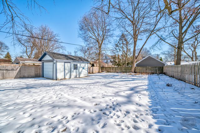 731 Western Avenue, Glen Ellyn, IL 60137