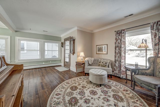 731 Western Avenue, Glen Ellyn, IL 60137