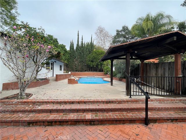 643 W Alegria, Sierra Madre, CA 91024