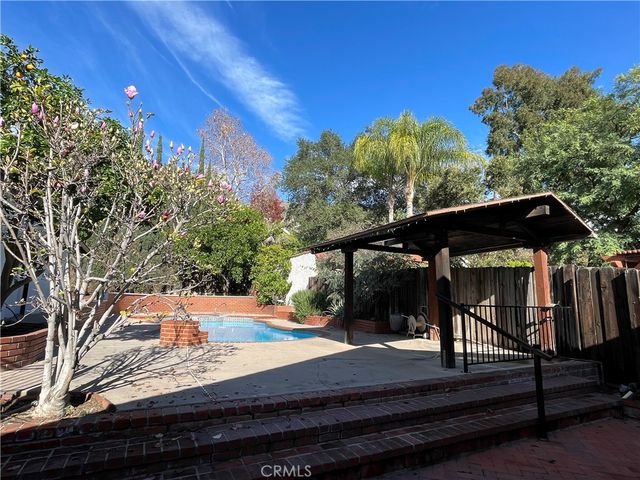 643 W Alegria, Sierra Madre, CA 91024
