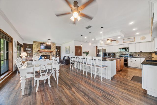 1872 SE Colony Way, Jupiter, FL 33478