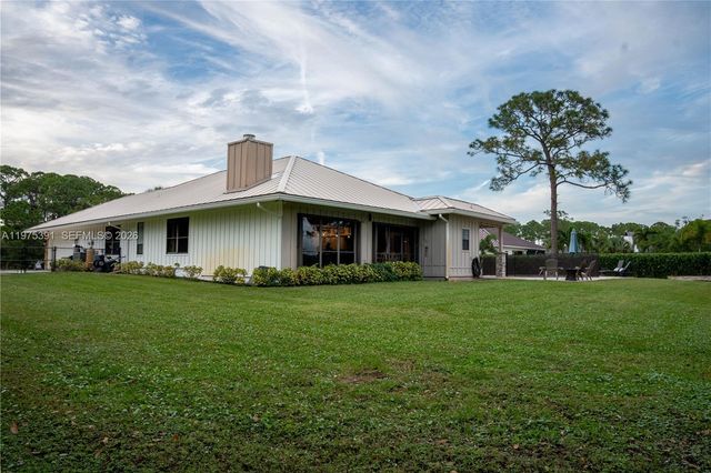 1872 SE Colony Way, Jupiter, FL 33478