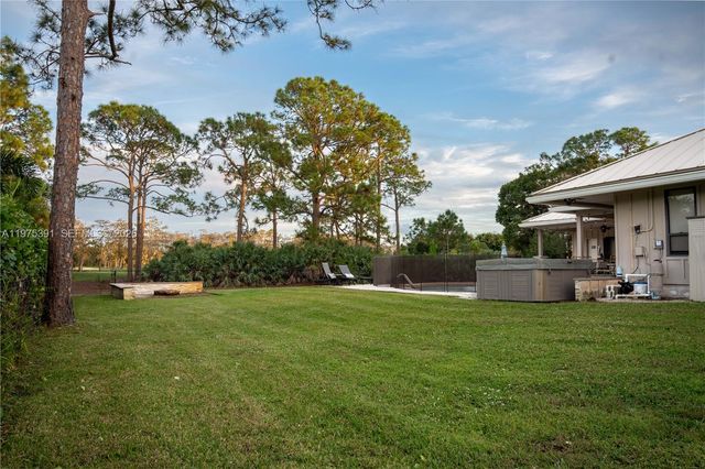 1872 SE Colony Way, Jupiter, FL 33478