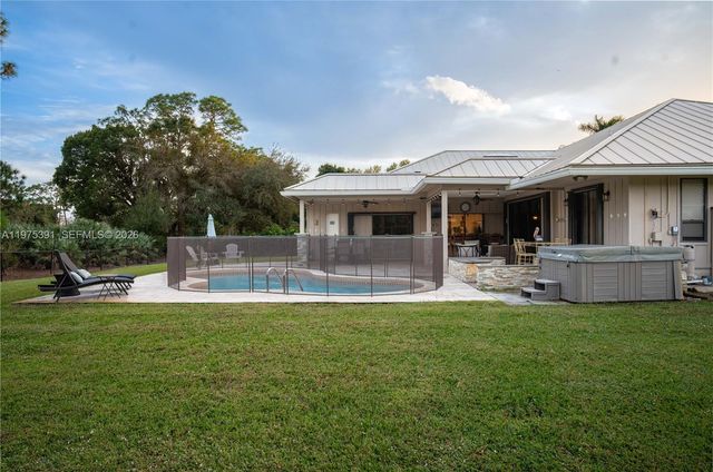1872 SE Colony Way, Jupiter, FL 33478