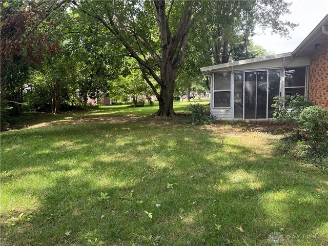 1059 Apollo, Xenia Twp, OH 45385