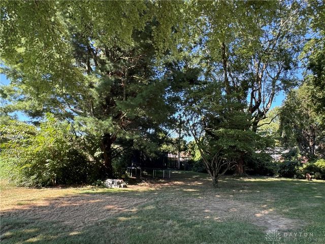 1059 Apollo, Xenia Twp, OH 45385