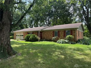 1059 Apollo, Xenia Twp, OH 45385