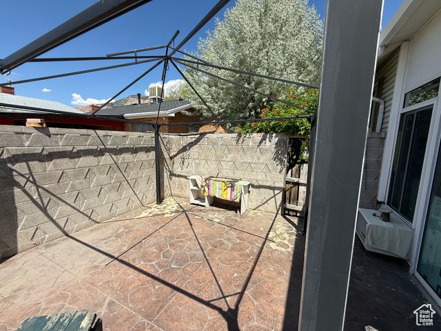 1137 S LIBERTY AVE, Ogden, UT 84404