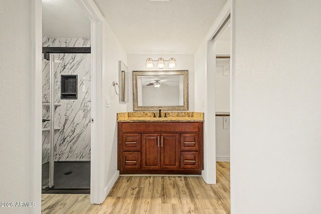 4416 E KELTON Lane, Phoenix, AZ 85032