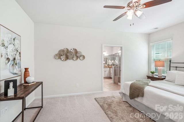 128 Van Gogh Trail, Mount Holly, NC 28120