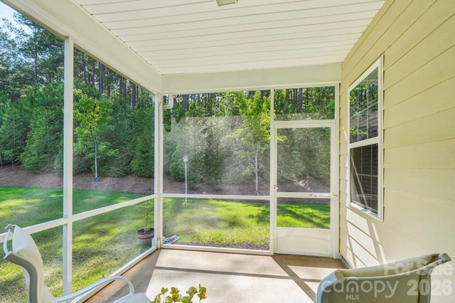 128 Van Gogh Trail, Mount Holly, NC 28120