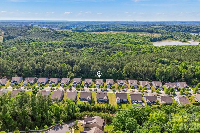 128 Van Gogh Trail, Mount Holly, NC 28120