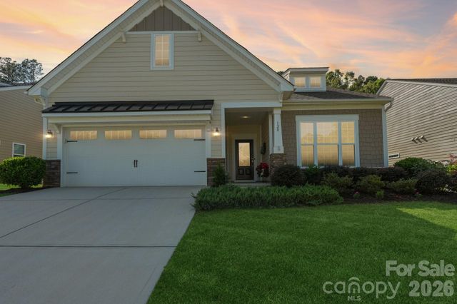 128 Van Gogh Trail, Mount Holly, NC 28120