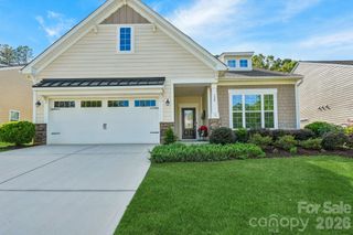 128 Van Gogh Trail, Mount Holly, NC 28120