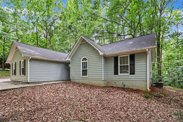 160 Vineyards Drive, Newnan, GA 30265