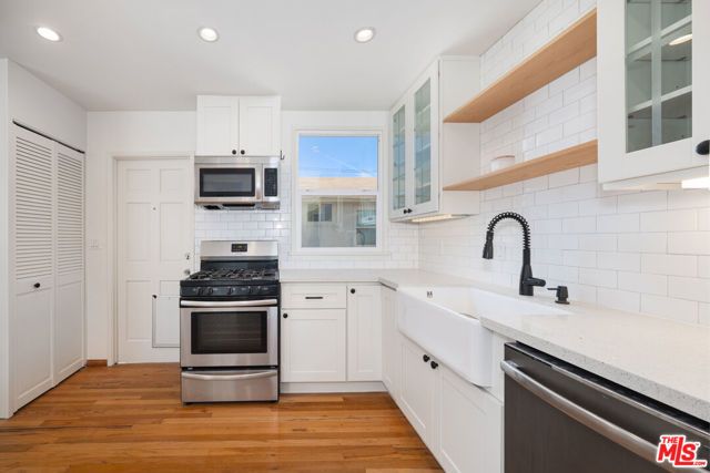6029 W 86th Place, Los Angeles, CA 90045