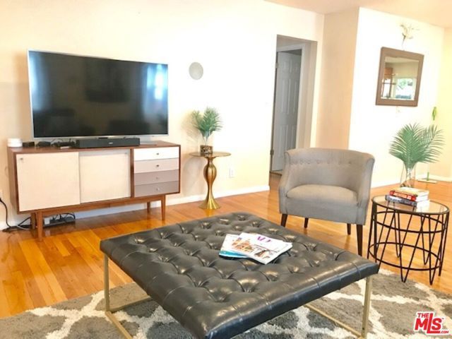 6029 W 86th Place, Los Angeles, CA 90045