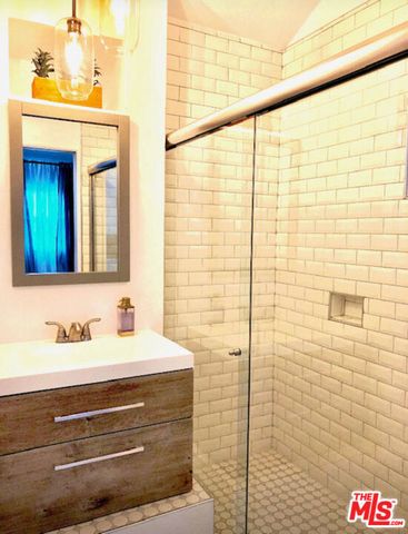 6029 W 86th Place, Los Angeles, CA 90045