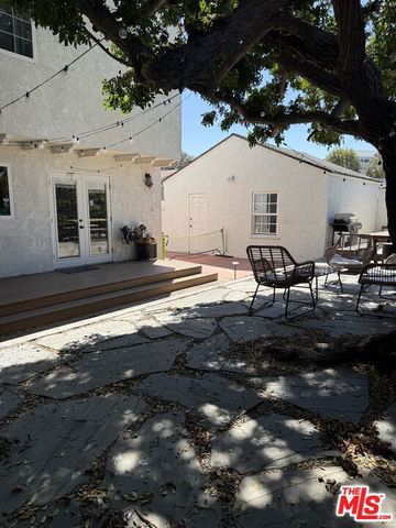 6029 W 86th Place, Los Angeles, CA 90045
