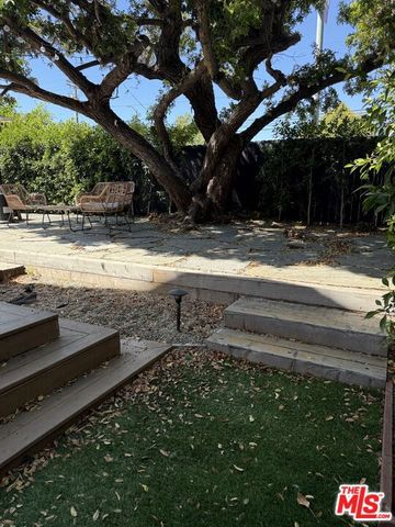 6029 W 86th Place, Los Angeles, CA 90045