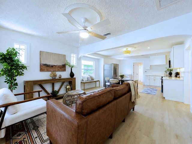 1835 24TH STREET S, St Petersburg, FL 33712