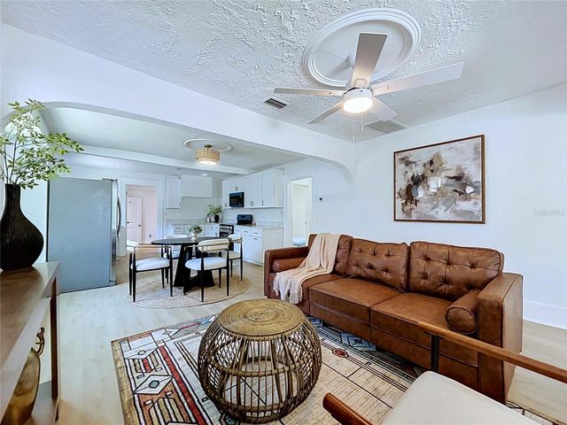 1835 24TH STREET S, St Petersburg, FL 33712