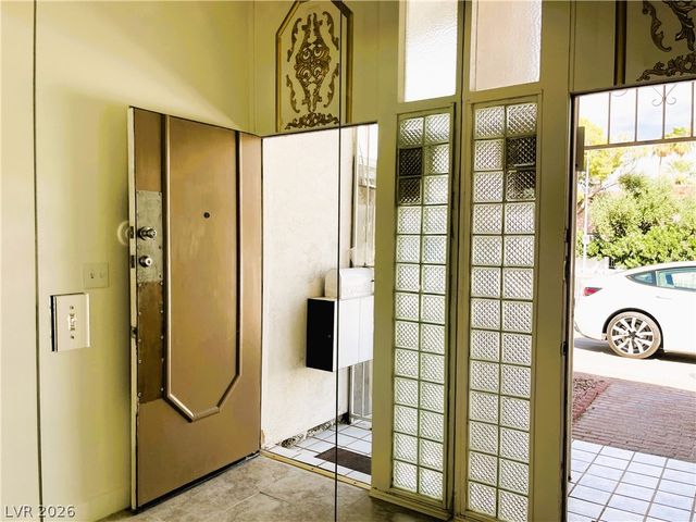 2275 East Desert Inn Road, Las Vegas, NV 89169