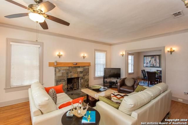 1633 W KINGS HWY, San Antonio, TX 78201