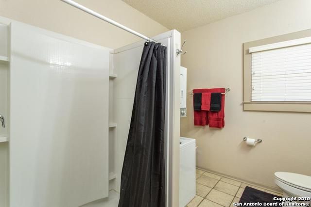 1633 W KINGS HWY, San Antonio, TX 78201