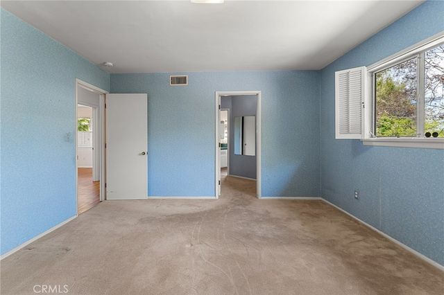 947 Nottingham Drive, Redlands, CA 92373