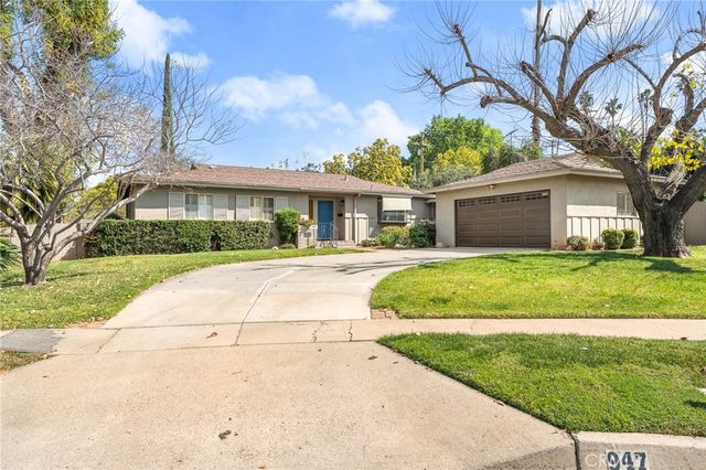 947 Nottingham Drive, Redlands, CA 92373