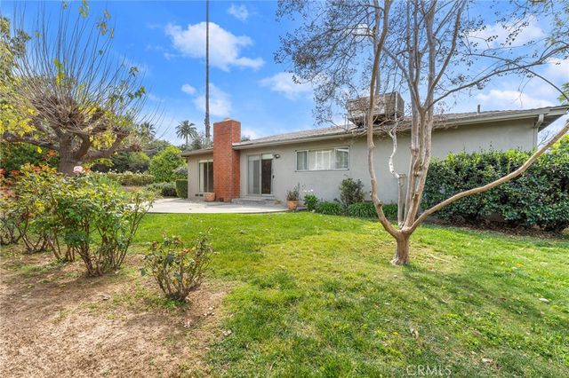 947 Nottingham Drive, Redlands, CA 92373