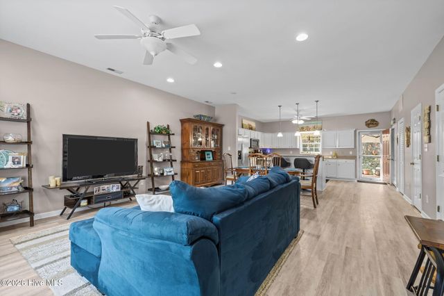 101 Ole Field Circle C, Newport, NC 28570