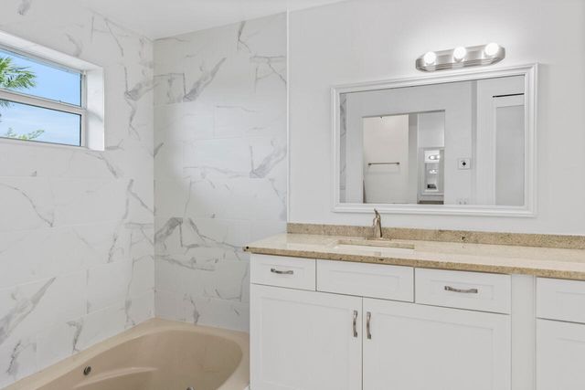 1412 Bayshore Drive, Fort Pierce, FL 34949