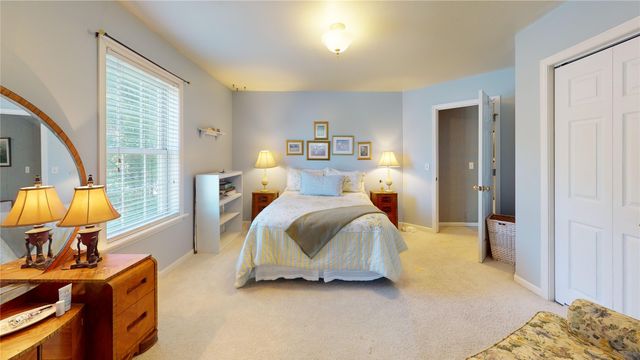 4569 N WOODS Drive, Erie, PA 16511