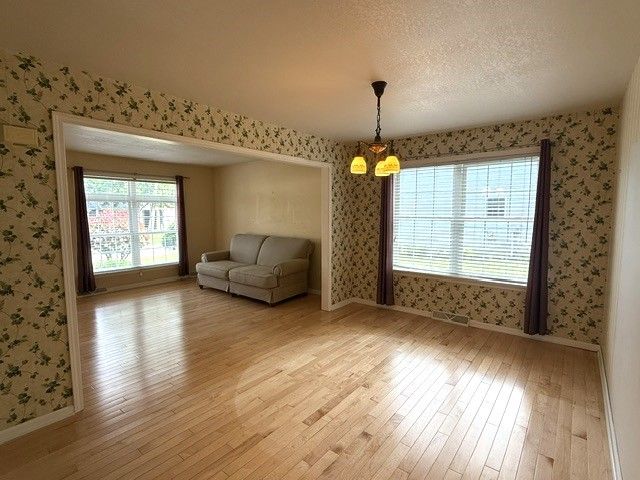 4569 N WOODS Drive, Erie, PA 16511