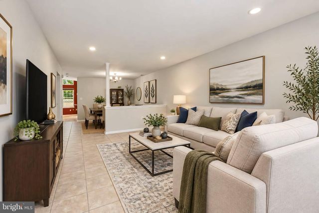 103 CRESTSTONE CIR, Princeton, NJ 08540