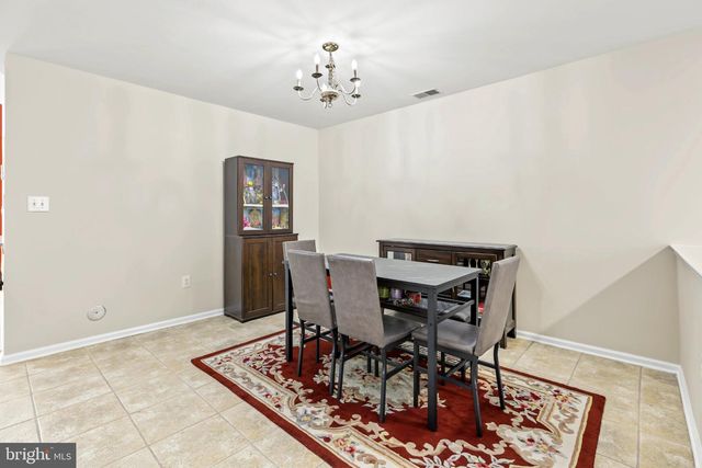 103 CRESTSTONE CIR, Princeton, NJ 08540