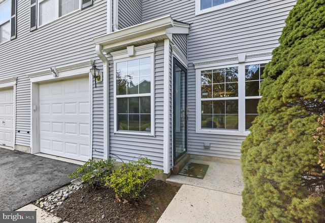 103 CRESTSTONE CIR, Princeton, NJ 08540