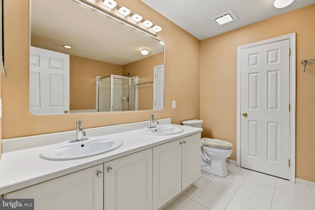 103 CRESTSTONE CIR, Princeton, NJ 08540