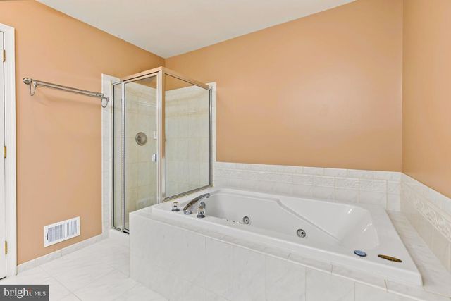 103 CRESTSTONE CIR, Princeton, NJ 08540